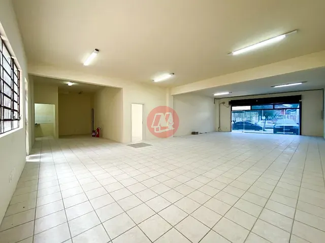 Loja para alugar, no bairro São Geraldo em Porto Alegre