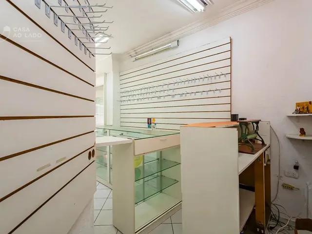 Loja à venda, no bairro Centro em Curitiba