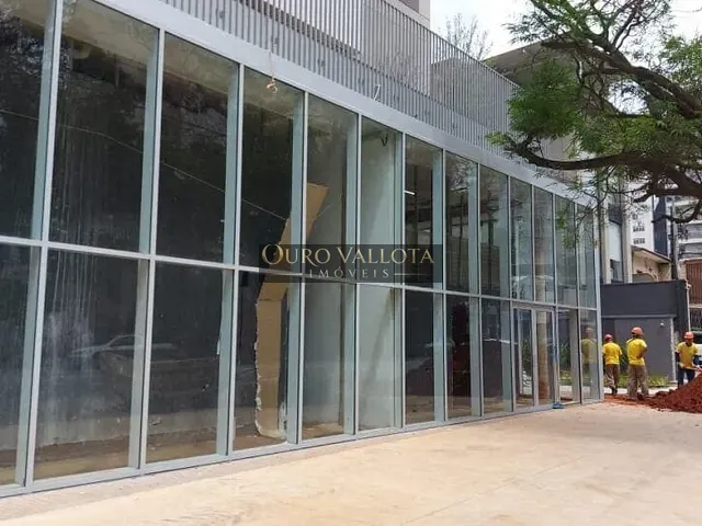 Loja com 240m², à venda, no bairro Pinheiros em São Paulo
