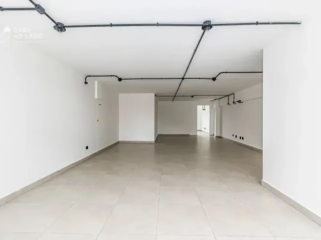 Loja para alugar, no bairro Barreirinha em Curitiba