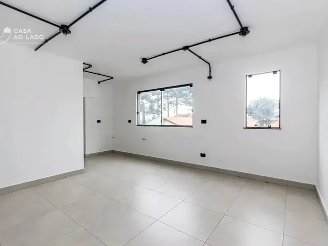 Loja para alugar, no bairro Barreirinha em Curitiba
