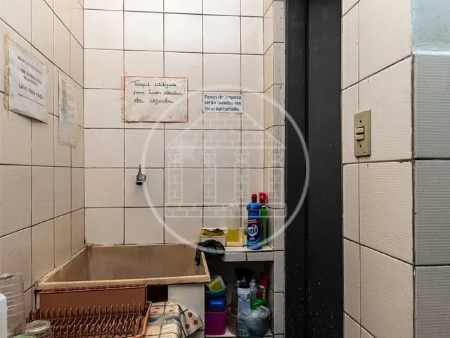 Loja com 240m², para alugar, no bairro Cidade Dutra em São Paulo