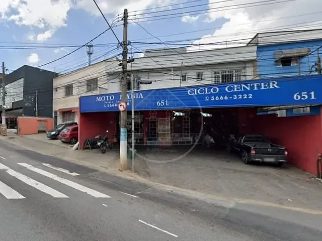 Loja com 240m², para alugar, no bairro Cidade Dutra em São Paulo