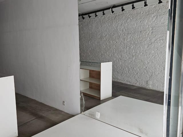 Loja para alugar, no bairro Alto da Serra em Petrópolis