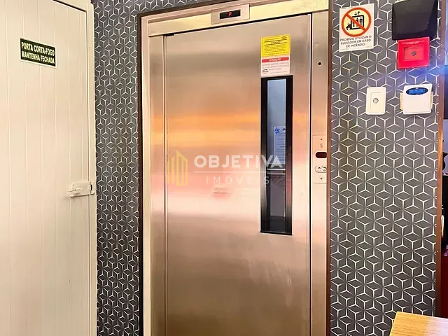 Sala com 51m², à venda, no bairro Pátria Nova em Novo Hamburgo