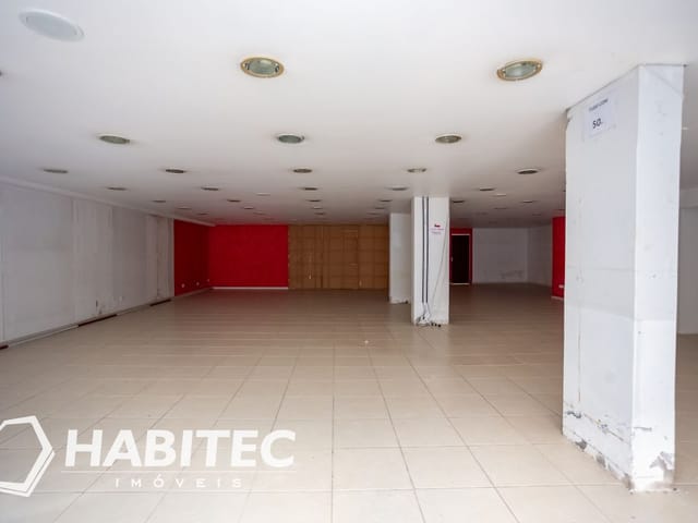 Loja para alugar, no bairro Centro em Curitiba