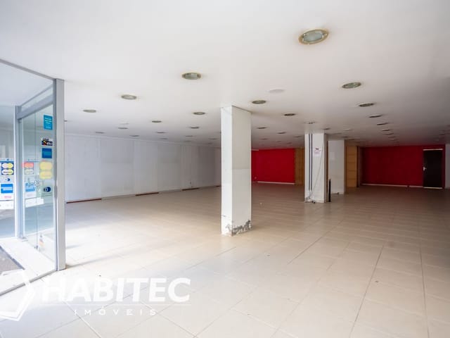 Loja para alugar, no bairro Centro em Curitiba