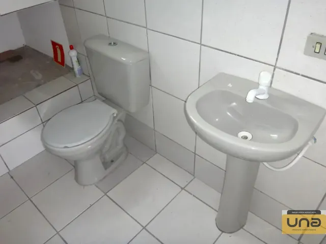 Loja para alugar, no bairro NOVO MUNDO em Curitiba