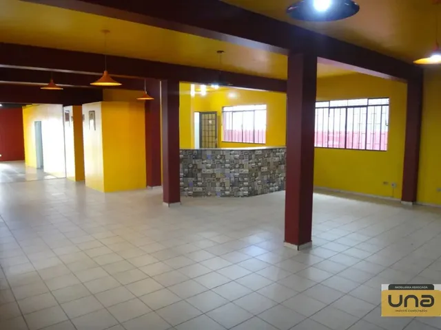 Loja para alugar, no bairro AGUA VERDE em Curitiba