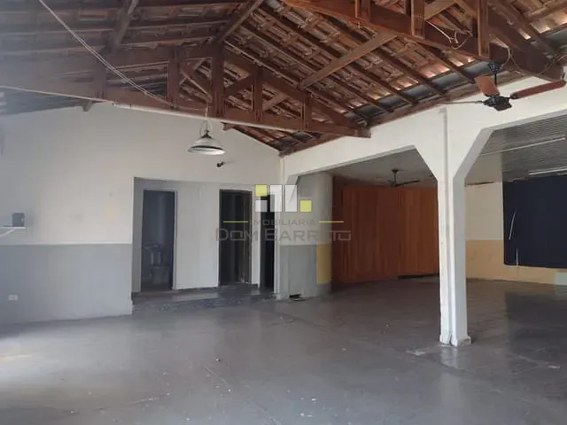 Loja com 210m², à venda, no bairro Jardim das Palmeiras em Sumaré