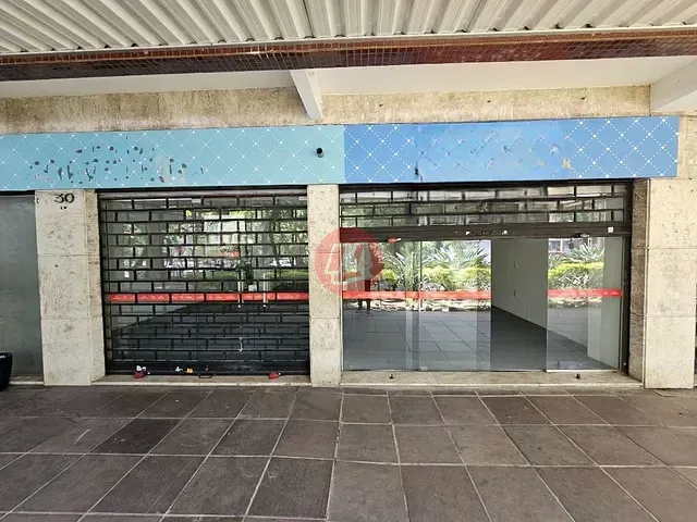 Loja para alugar, no bairro Rio Branco em Porto Alegre