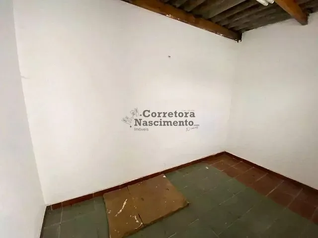 Loja para alugar, no bairro Jardim Mesquita em Jacareí