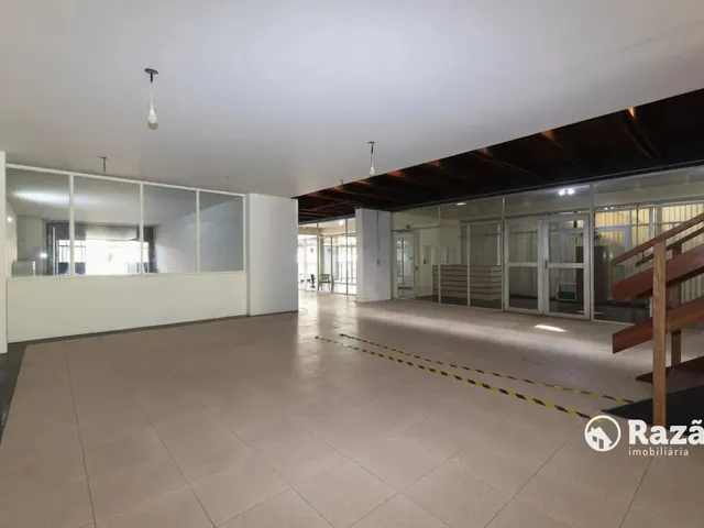 Loja para alugar, no bairro Centro em Curitiba