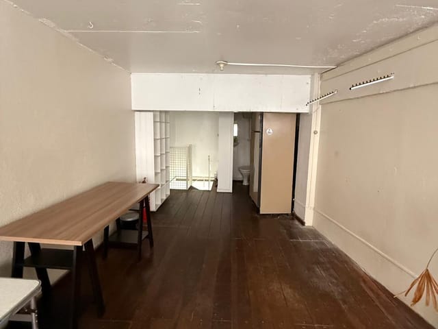 Loja à venda ou para alugar, no bairro Alto da Serra em Petrópolis