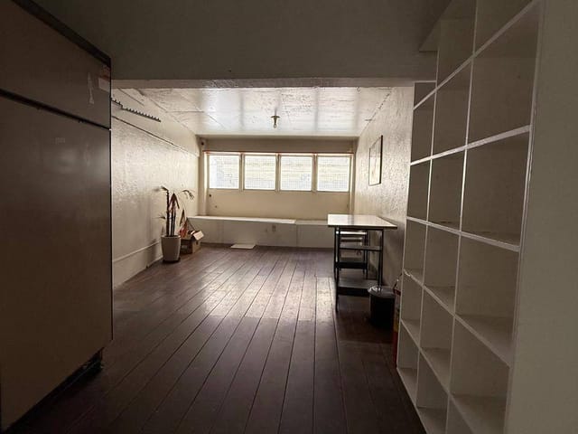 Loja à venda ou para alugar, no bairro Alto da Serra em Petrópolis