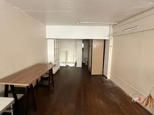 Loja à venda ou para alugar, no bairro Alto da Serra em Petrópolis