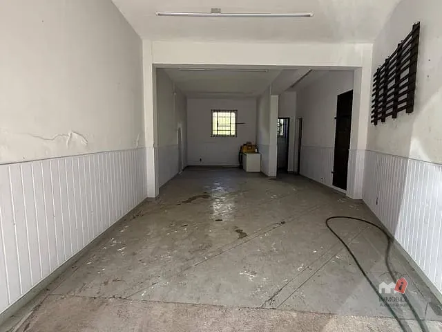 Loja para alugar, no bairro Bingen em Petrópolis