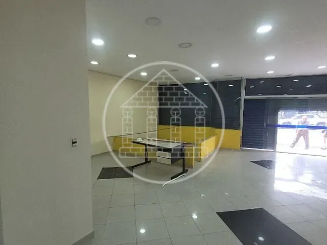 Loja com 180m², para alugar, no bairro Socorro em São Paulo