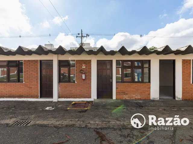 Loja para alugar, no bairro Xaxim em Curitiba
