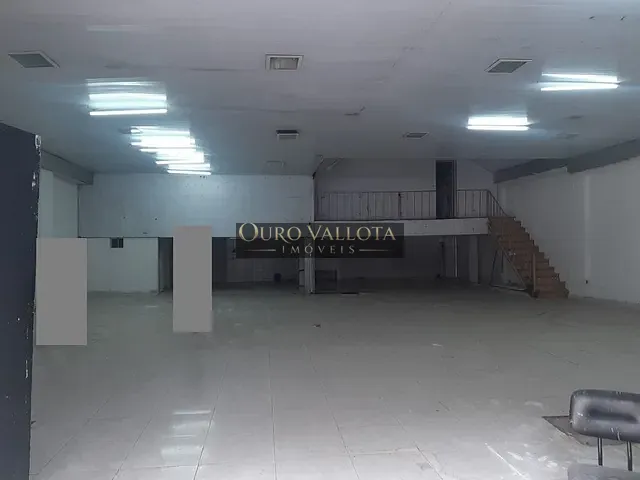 Loja com 380m², à venda, no bairro Campos Elíseos em São Paulo