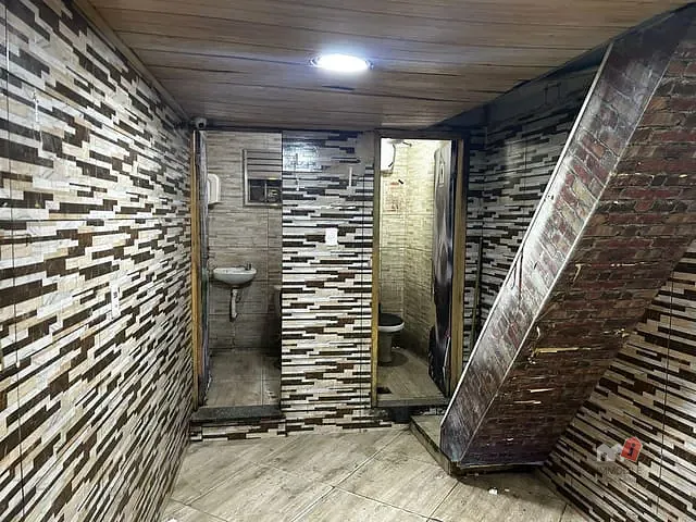 Loja para alugar, no bairro Castelanea em Petrópolis