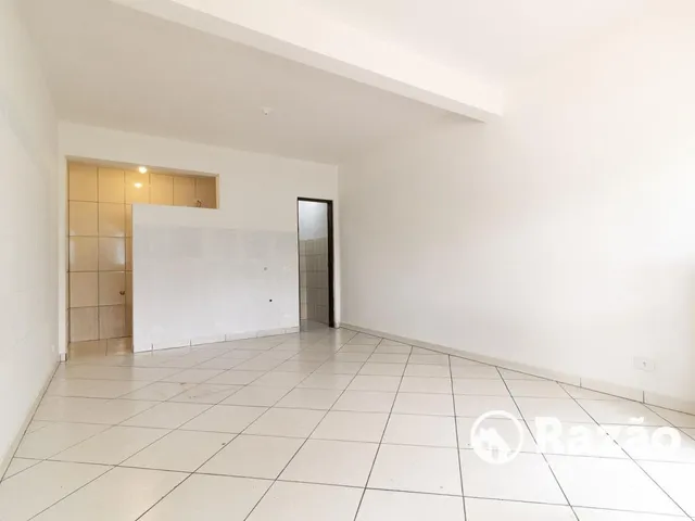 Loja para alugar, no bairro Tingui em Curitiba