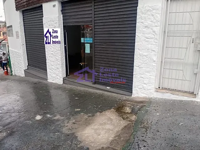 Loja com 175m², para alugar, no bairro Vila Carrão em São Paulo