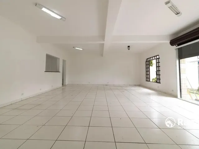 Loja para alugar, no bairro Tingui em Curitiba