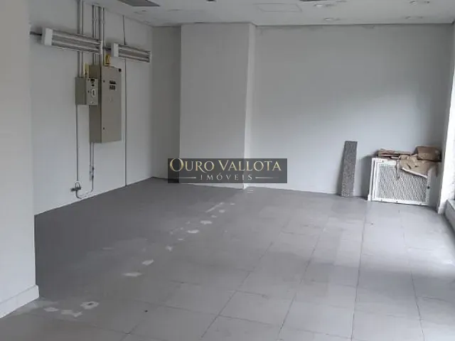 Loja com 1680m², à venda, no bairro Mooca em São Paulo