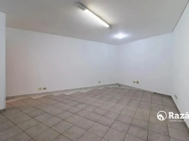 Loja para alugar, no bairro Centro em Curitiba