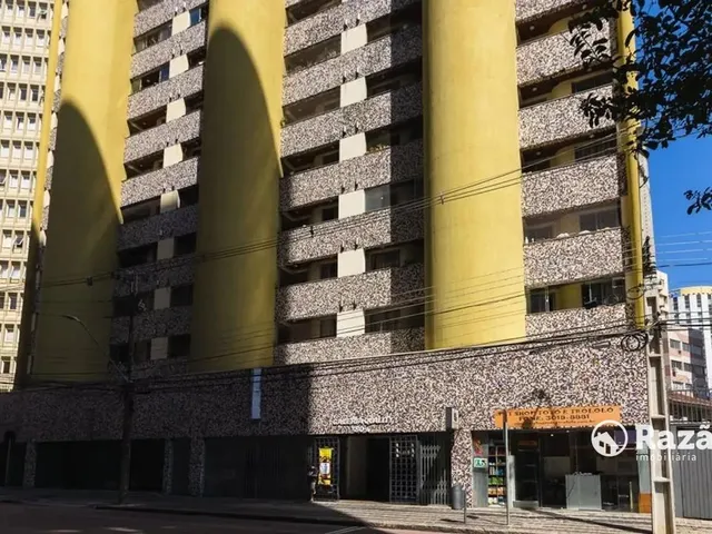 Loja para alugar, no bairro Centro em Curitiba