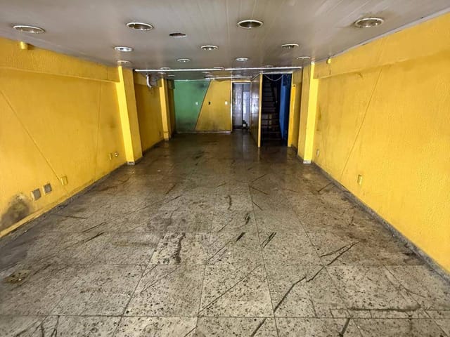 Loja para alugar, no bairro Centro em Petrópolis