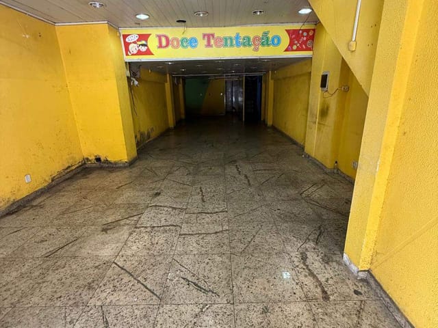 Loja para alugar, no bairro Centro em Petrópolis
