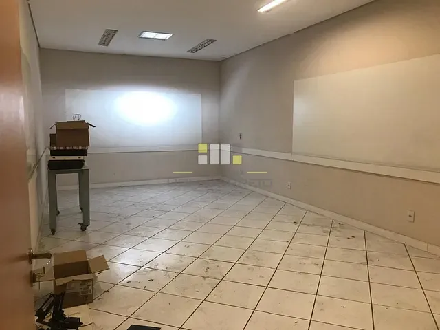 Loja com 367m², para alugar, no bairro Jardim Alvorada em Sumaré