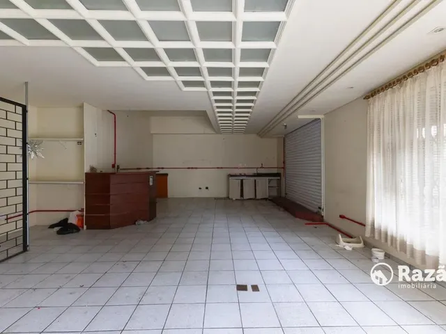Loja para alugar, no bairro Centro em Curitiba