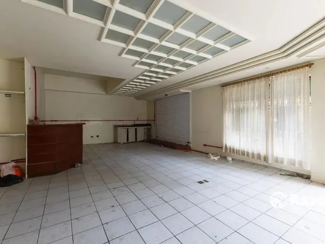 Loja para alugar, no bairro Centro em Curitiba