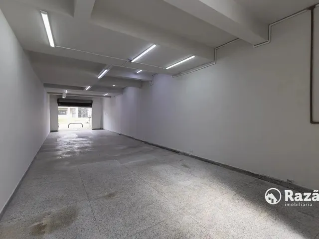 Loja para alugar, no bairro Cajuru em Curitiba