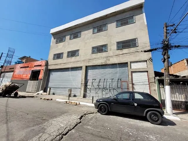 Loja com 990m², para alugar, no bairro Jardim Eliana em São Paulo