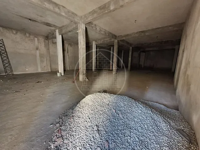 Loja com 990m², para alugar, no bairro Jardim Eliana em São Paulo