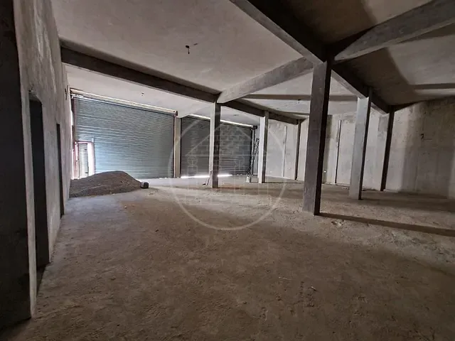 Loja com 990m², para alugar, no bairro Jardim Eliana em São Paulo