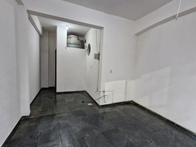 Loja para alugar, no bairro Bingen em Petrópolis