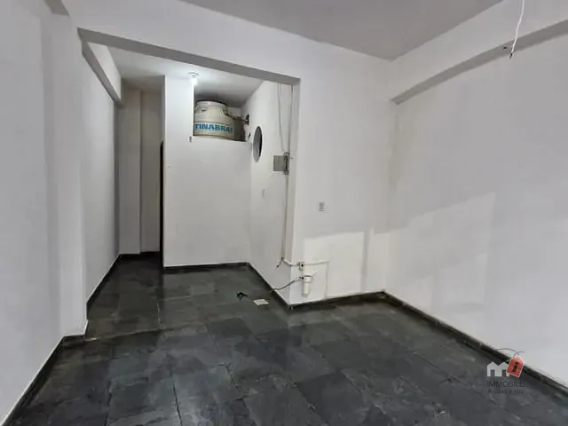 Loja para alugar, no bairro Bingen em Petrópolis
