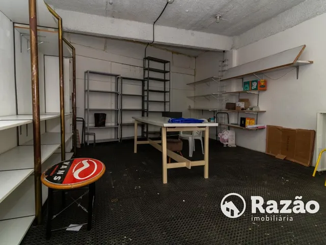 Loja para alugar, no bairro Centro em Curitiba