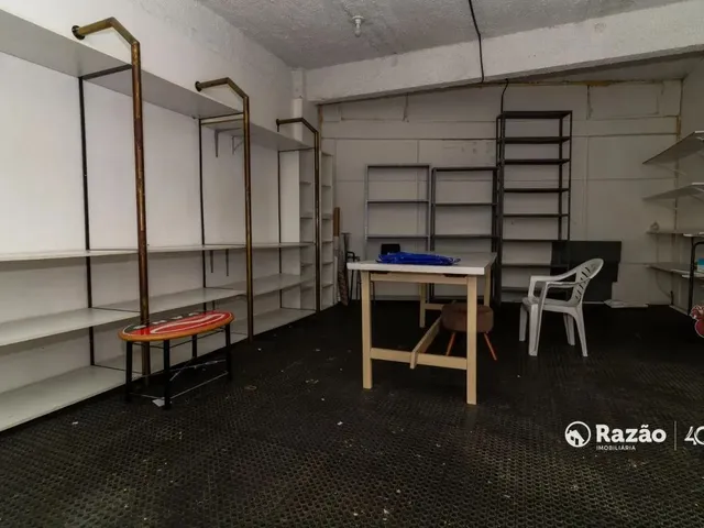 Loja para alugar, no bairro Centro em Curitiba