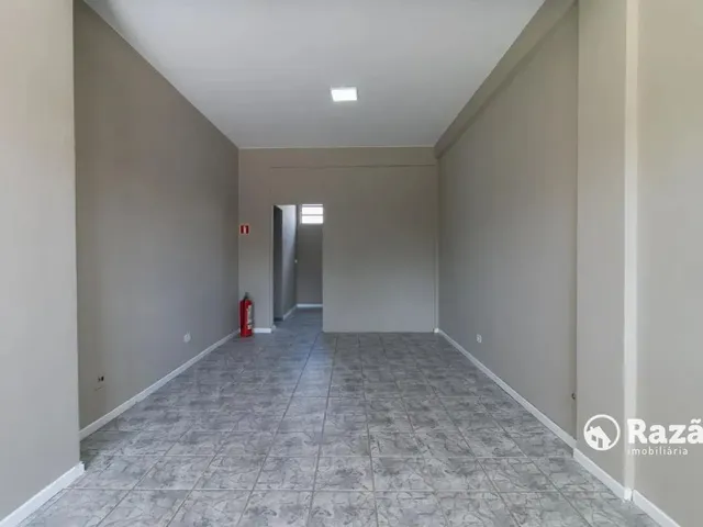 Loja para alugar, no bairro Uberaba em Curitiba