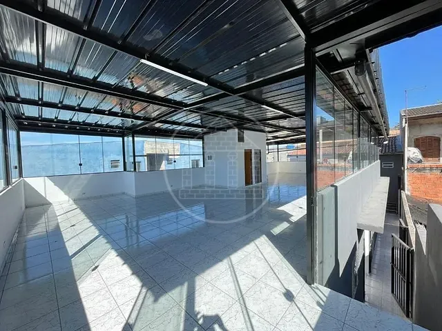 Loja com 180m², para alugar, no bairro Jardim Maria Amália em São Paulo