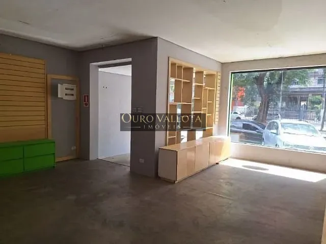 Loja com 335m², para alugar, no bairro Mooca em São Paulo