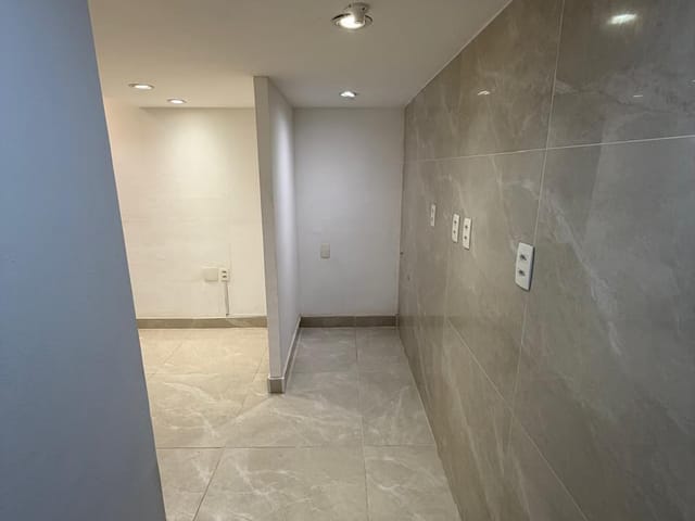 Loja para alugar, no bairro Centro em Petrópolis