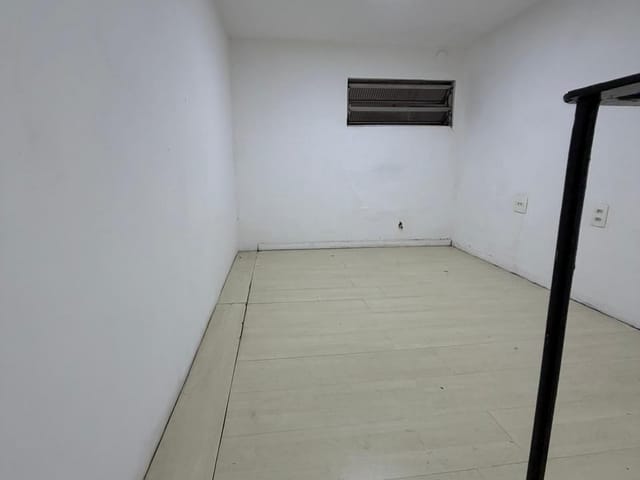Loja para alugar, no bairro Centro em Petrópolis
