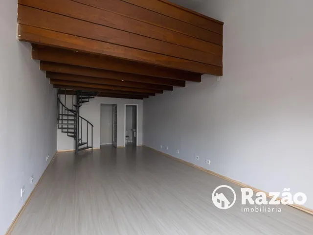 Loja para alugar, no bairro Bom Retiro em Curitiba